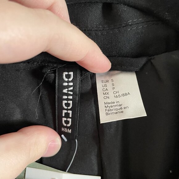 H&M Divided Women S Black Twill Career Oversized Single Breasted Blazer NWT - Picture 6 of 11